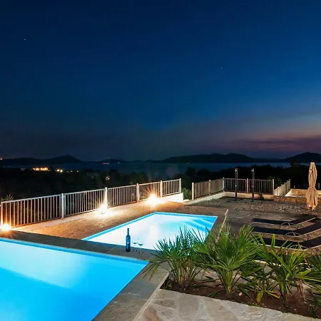 Holiday home Holiday Panorama-4 *